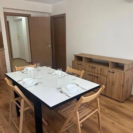 20% Discount! Central Seaside Holiday home Varna